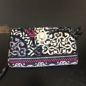 Vera Bradley wallet